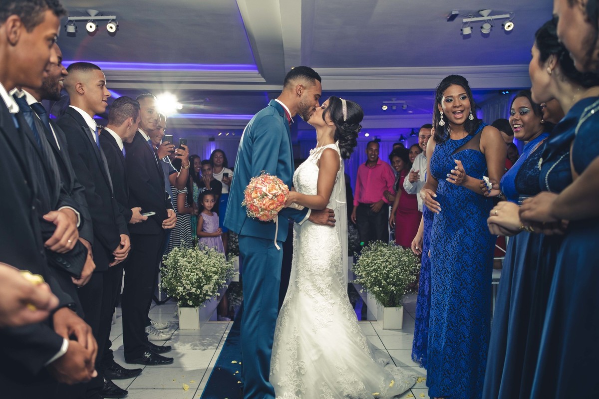 Cerimônia - Guarujá/SP
#madrinhadecasamento #prewedding #noivinha #miniwedding #fotografiadecasamento #casamentodedia #noivasdobrasil #casamentocivil #casamento #noiva #wedding #noivas #noivas2018 #casamentos #casamento2018 #casamentonocampo #bride #casar