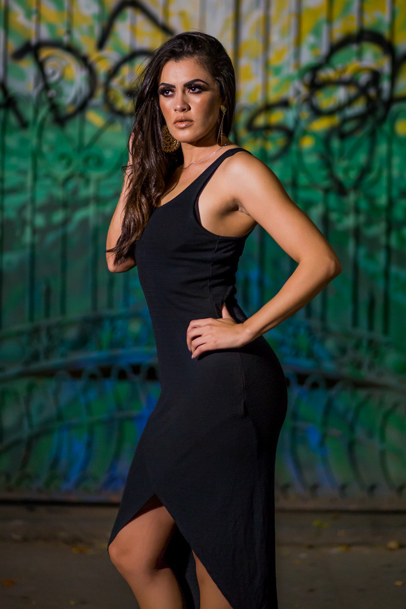 Ensaio noturno com a Aline Alvez