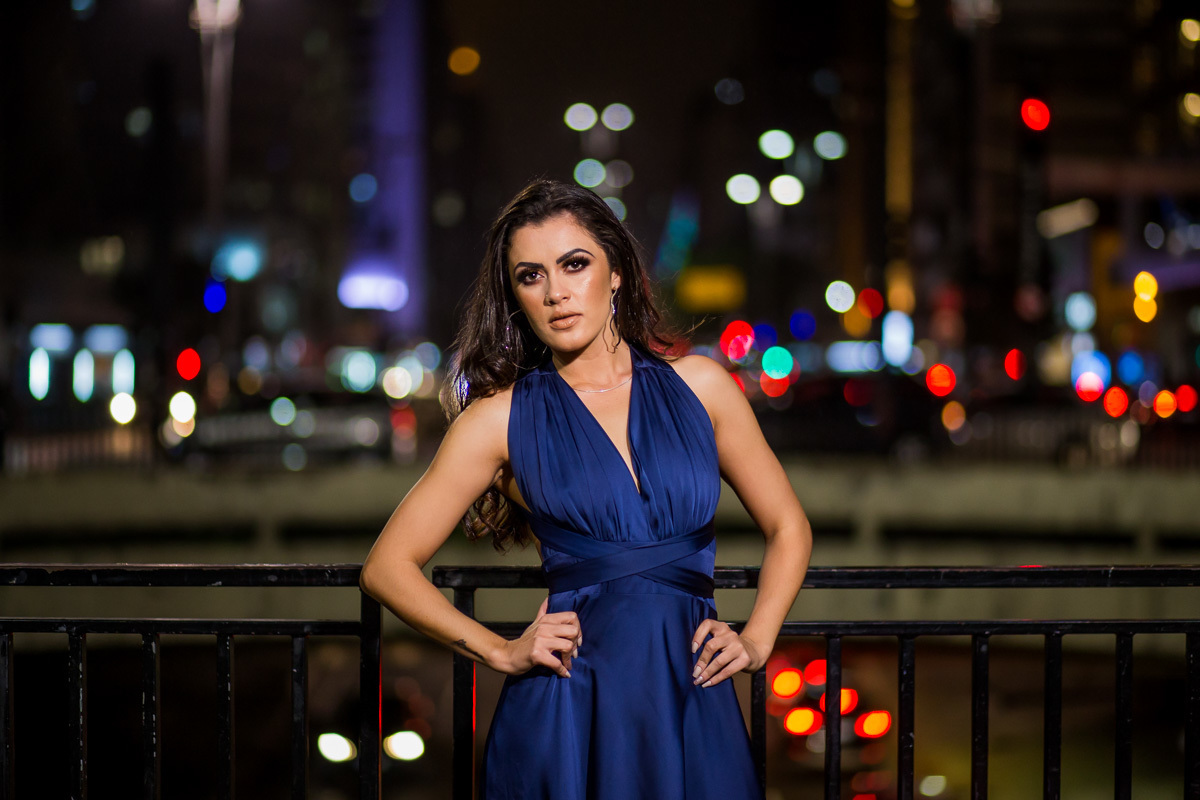 Ensaio noturno com a Aline Alvez