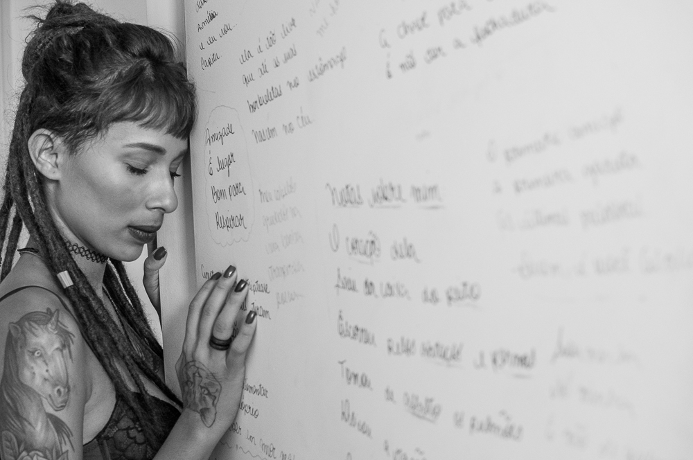 Camila Amora posou para o Ensaio Boudoir do Fotografia Para Meninas no bairro da Mooca em São Paulo