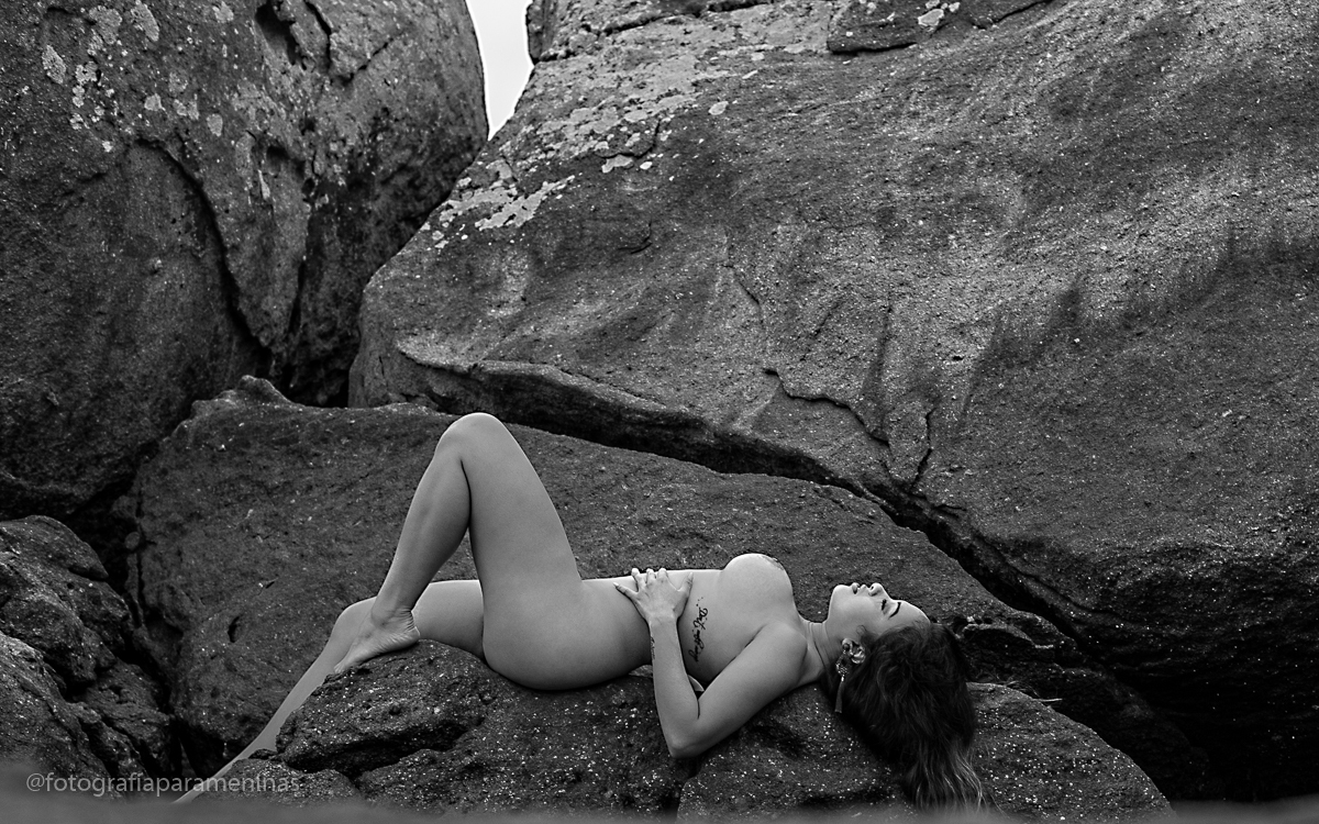 Ensaio sensual na Praia do Guaruja