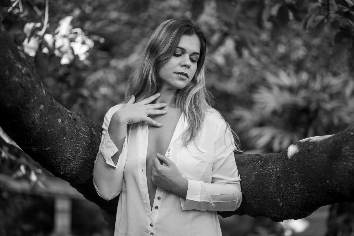 Fotografia Para Meninas realizando o Book Sensual da Fernanda em São Paulo