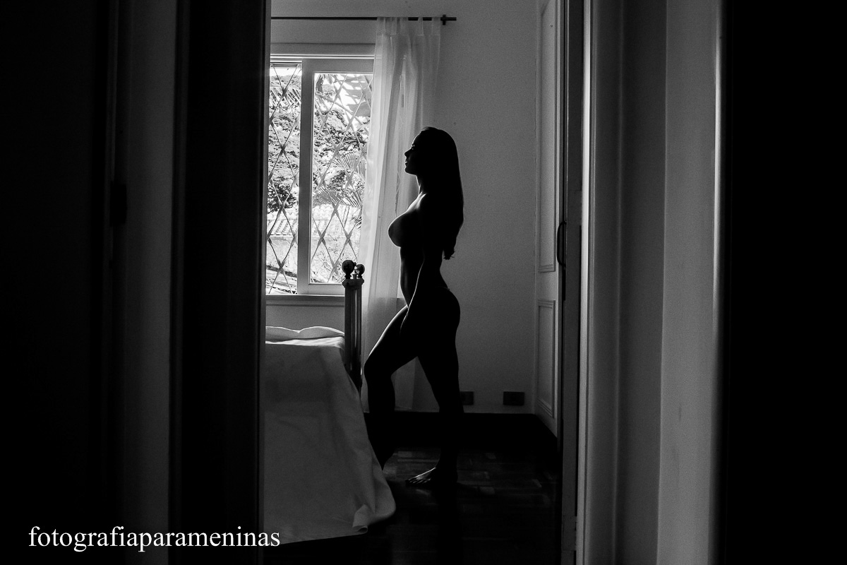 Ensaio Sensual da modelo Julia Pasquini realizado em São Paulo