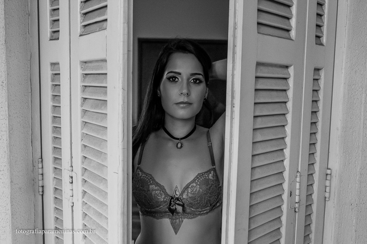 Ensaio Sensual em São Paulo com a modelo Carol Zanetti para o Fotografia Para Meninas