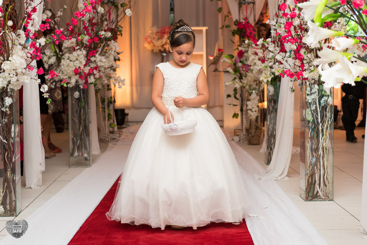 daminha de honra - vestido - acessórios - cerimônia-casamento