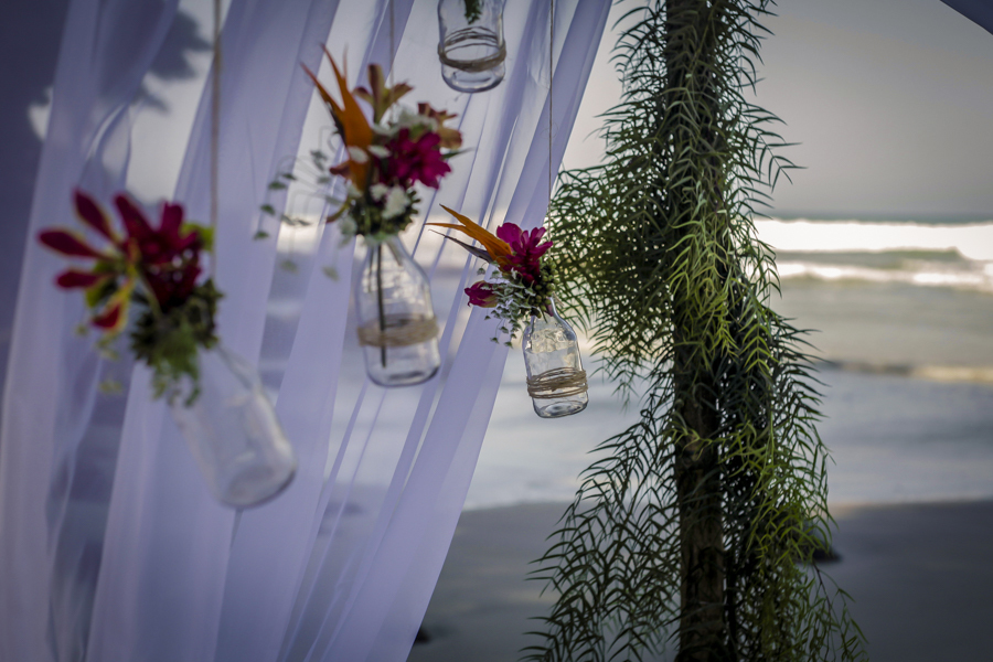 Casamento Ágatha e Matt. Espaço Uluar, Praia das Tonihas,Ubatuba. Decoração
