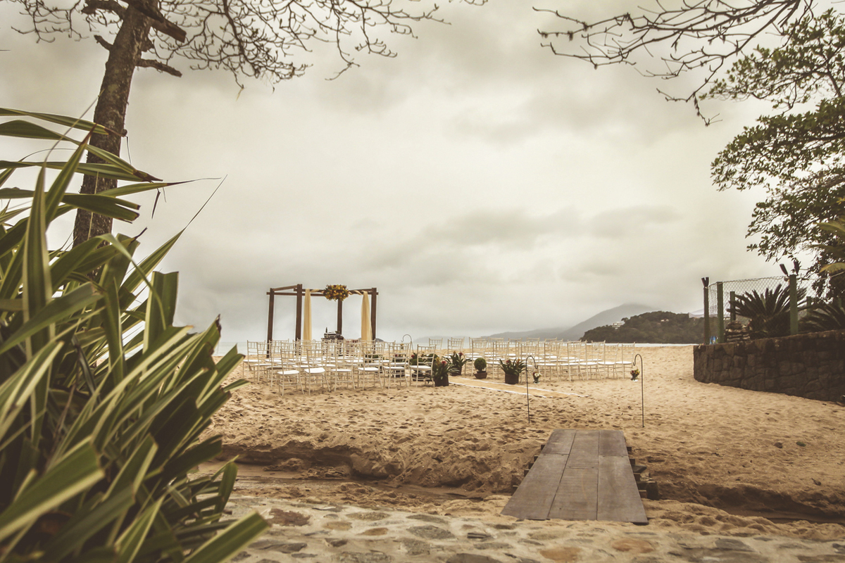 Casamento Mariana e Claudia. Ubatuba - Espaço Uluar