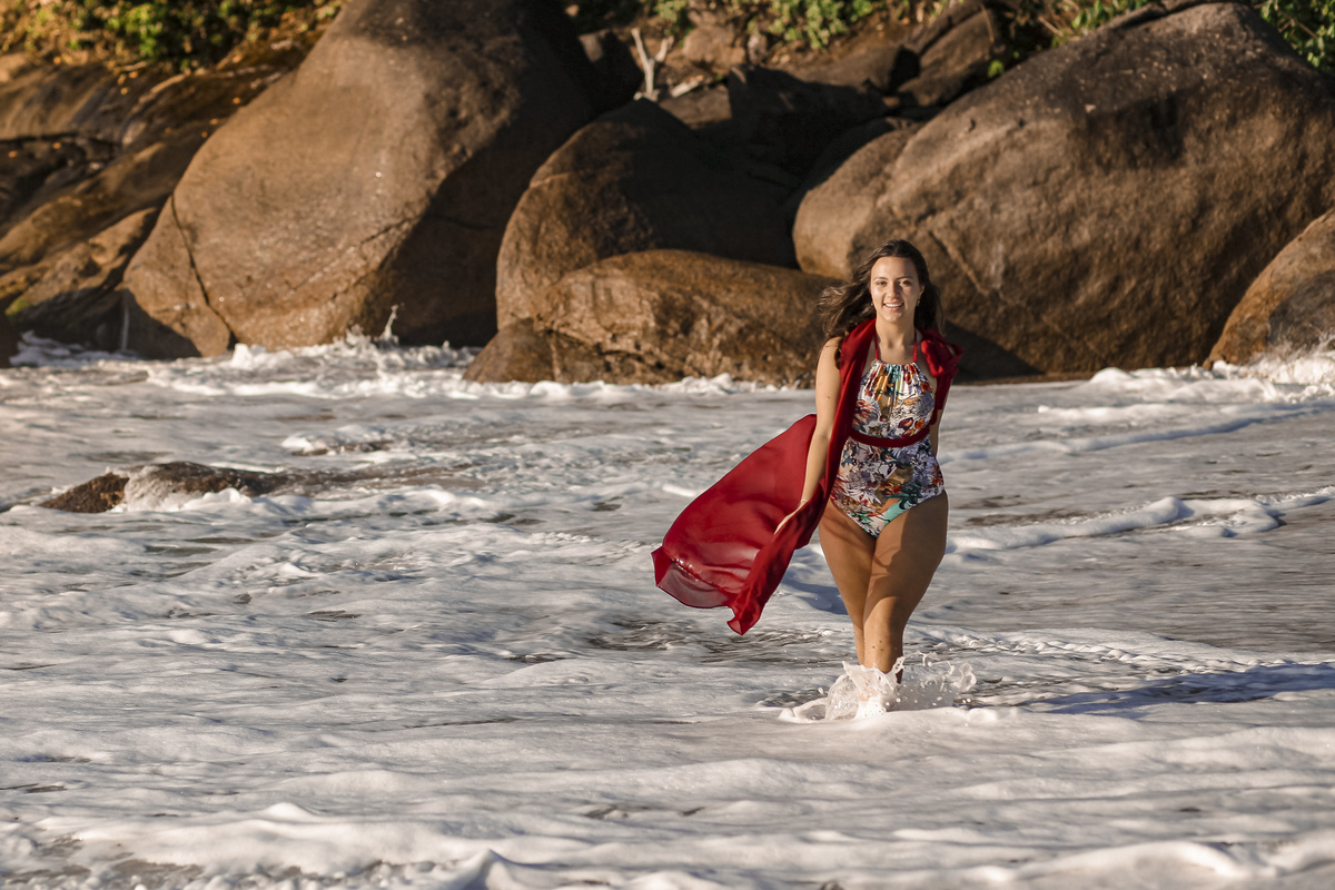 Ensaio Isabela 15 anos. Praia Vermelha do Centro. Ubatuba.