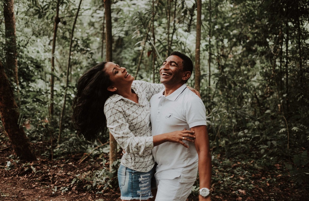 MARCIA E ESTACIO   PRE CASAMENTO   FOTOGRAFIA NO TOCANTINS   INSPIRAÇÃO   FOTOGRAFIA DE CASAL   CASAMENTO AO AR LIVRE   NOIVA NEGRA   CASAL NEGRO   ENSAIO NA CIDADE   ENSAIO NA GRUTA   LOVE (1)