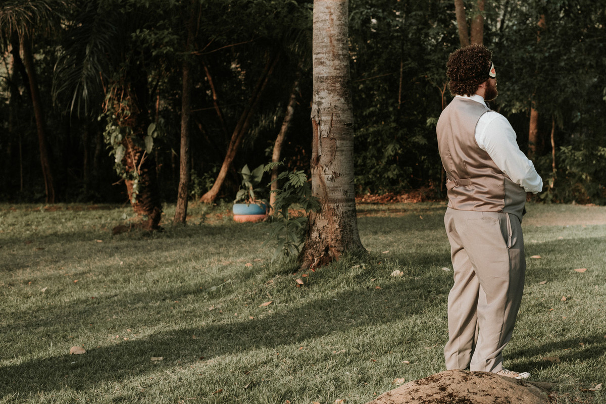 talita e jonathan casamento ao ar livre de dia casamento xodozinho retratos xom casais apaixonados