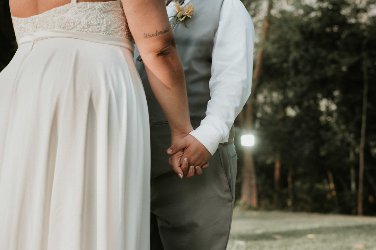 talita e jonathan casamento ao ar livre de dia casamento xodozinho retratos xom casais apaixonados