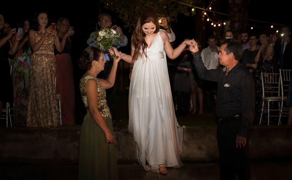 Casamento Layane e Gabriel, xodozinho retratos, Fotografia de casamento em Palmas, Casamento em palmas, casamento com chuva, casamento xodozinho retratos, casamento com ruiva, Casamento Stroligo