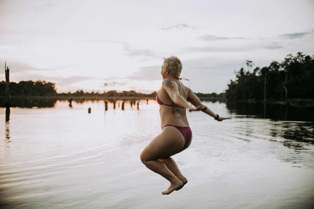 Ensaio de casal Xodozinho Retratos, pré casamento Xodozinho, casamento em Palmas, Xodozinhos retratos fotos de casamento, Fotografia pre casamento Karina e Pedro, ensaio dentro do lago