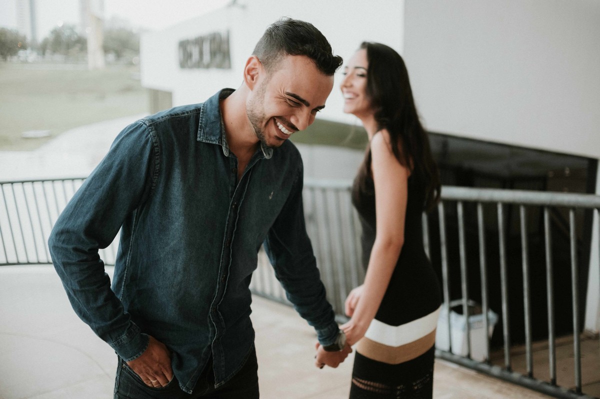 Carla e Samuel ensaio na chuva ensaio na praia ensaio na cachoeira ensaio com algua insperação ensaio em palmas tocantins ensaio pre casamento