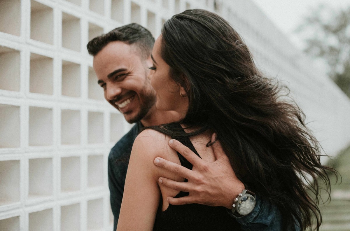 Carla e Samuel ensaio na chuva ensaio na praia ensaio na cachoeira ensaio com algua insperação ensaio em palmas tocantins ensaio pre casamento