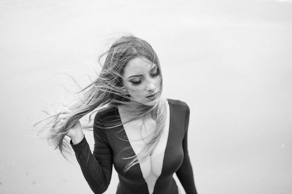 Ensaio Sensual Feminino em Florianópolis na Praia