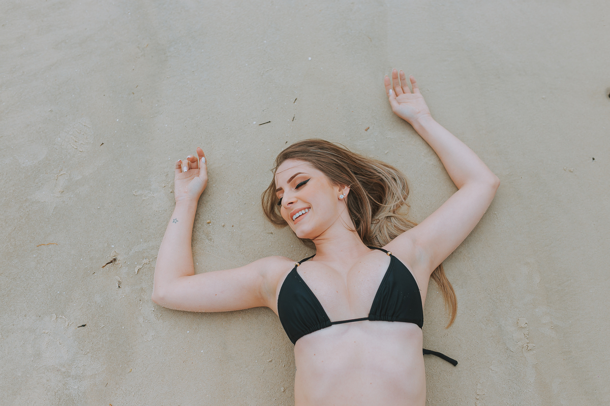 Ensaio Sensual Feminino em Florianópolis na Praia