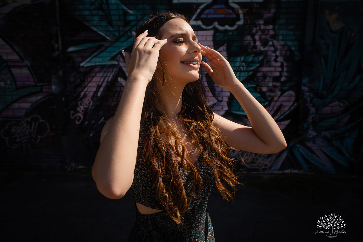 Julia - Julia 15 anos - 15 Anos - Quinze Anos - Ensaio Externo - Debutante - Biblioteca Pública de Pelotas - Porto de Pelotas - Parque Una- Família - Luz - Antonio Rocha Fotografias - Antonio Rocha - @antoniorochafotografias 