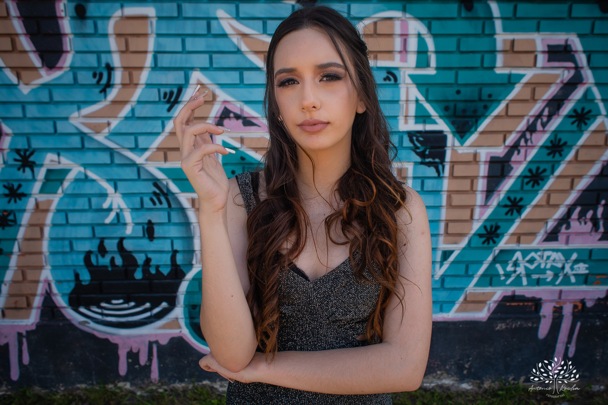 Julia - Julia 15 anos - 15 Anos - Quinze Anos - Ensaio Externo - Debutante - Biblioteca Pública de Pelotas - Porto de Pelotas - Parque Una- Família - Luz - Antonio Rocha Fotografias - Antonio Rocha - @antoniorochafotografias 