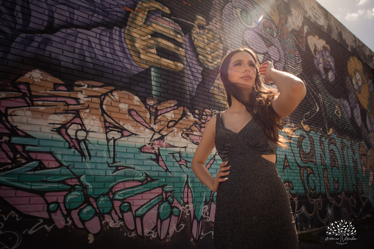 Julia - Julia 15 anos - 15 Anos - Quinze Anos - Ensaio Externo - Debutante - Biblioteca Pública de Pelotas - Porto de Pelotas - Parque Una- Família - Luz - Antonio Rocha Fotografias - Antonio Rocha - @antoniorochafotografias 