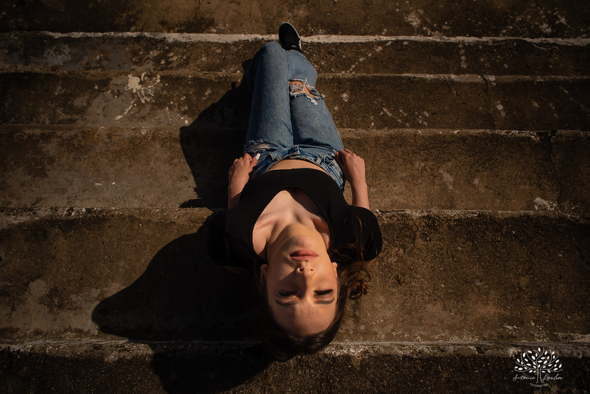 Julia - Julia 15 anos - 15 Anos - Quinze Anos - Ensaio Externo - Debutante - Biblioteca Pública de Pelotas - Porto de Pelotas - Parque Una- Família - Luz - Antonio Rocha Fotografias - Antonio Rocha - @antoniorochafotografias 