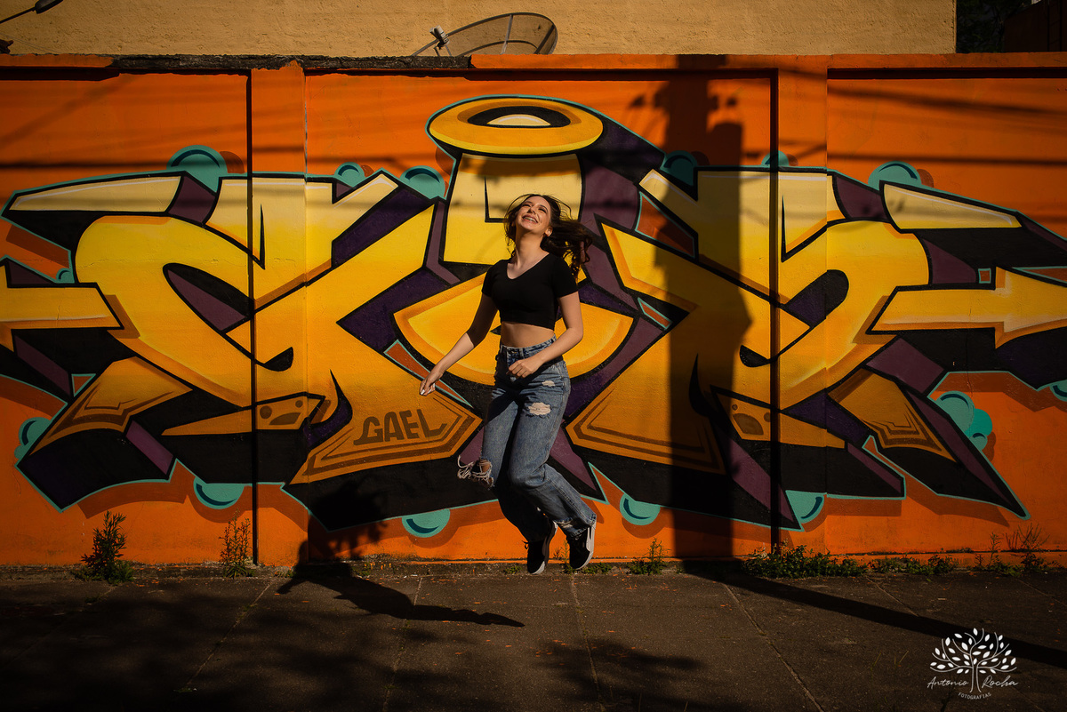 Julia - Julia 15 anos - 15 Anos - Quinze Anos - Ensaio Externo - Debutante - Biblioteca Pública de Pelotas - Porto de Pelotas - Parque Una- Família - Luz - Antonio Rocha Fotografias - Antonio Rocha - @antoniorochafotografias 