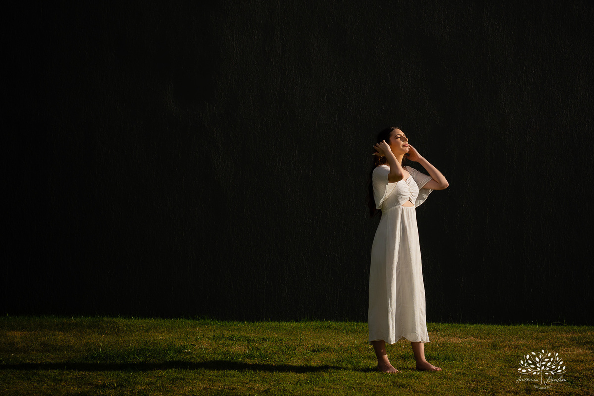 Julia - Julia 15 anos - 15 Anos - Quinze Anos - Ensaio Externo - Debutante - Biblioteca Pública de Pelotas - Porto de Pelotas - Parque Una- Família - Luz - Antonio Rocha Fotografias - Antonio Rocha - @antoniorochafotografias 