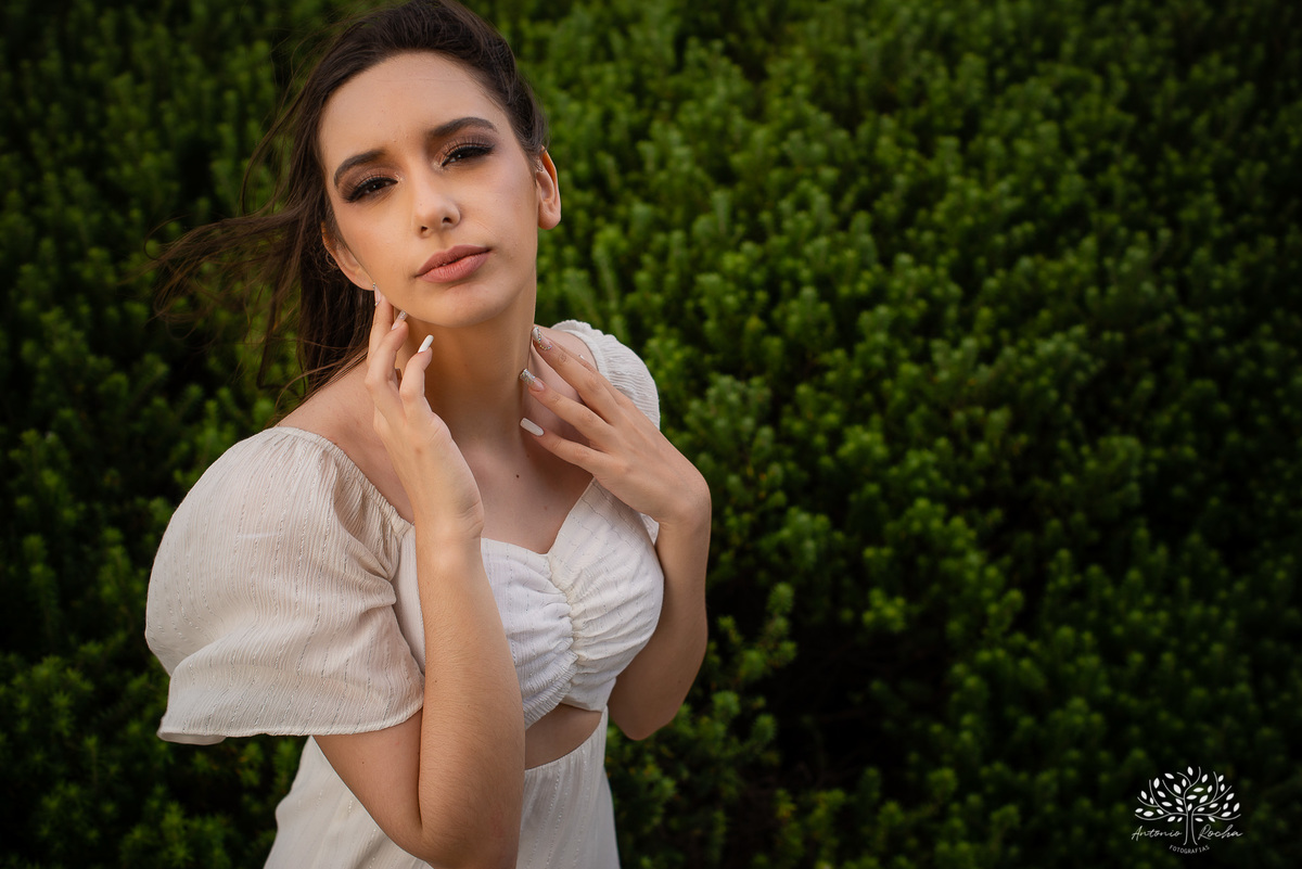 Julia - Julia 15 anos - 15 Anos - Quinze Anos - Ensaio Externo - Debutante - Biblioteca Pública de Pelotas - Porto de Pelotas - Parque Una- Família - Luz - Antonio Rocha Fotografias - Antonio Rocha - @antoniorochafotografias 