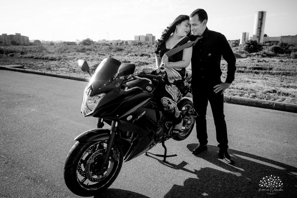 Danay e Endrigo - Casamento - Ensaio ao Ar Livre - Parque Una - Cuba - Brasil - Amor Verdadeiro - Moto - Pelotas - RS - Antonio Rocha Fotografias - @antoniorochafotografias