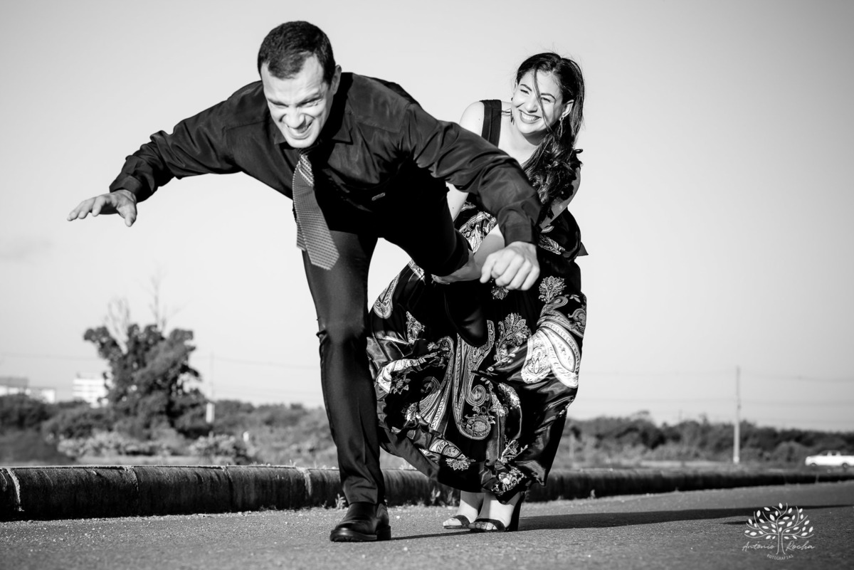 Danay e Endrigo - Casamento - Ensaio ao Ar Livre - Parque Una - Cuba - Brasil - Amor Verdadeiro - Moto - Pelotas - RS - Antonio Rocha Fotografias - @antoniorochafotografias