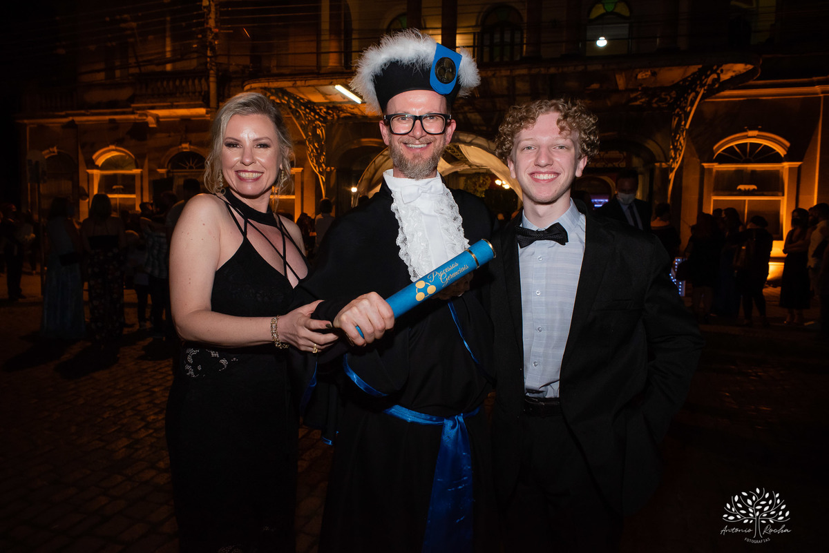 Márcio Neuenfeld - Engenheiros do Hawai - Jesus - Formatura - Cátia Neuenfeld - Henrique - @lascano.cesaro - Tecnologia em Processos Gerenciais - Lás Acácias - Pelotas - RS - Antonio Rocha - Teatro Guarany - @antoniorochafotografias