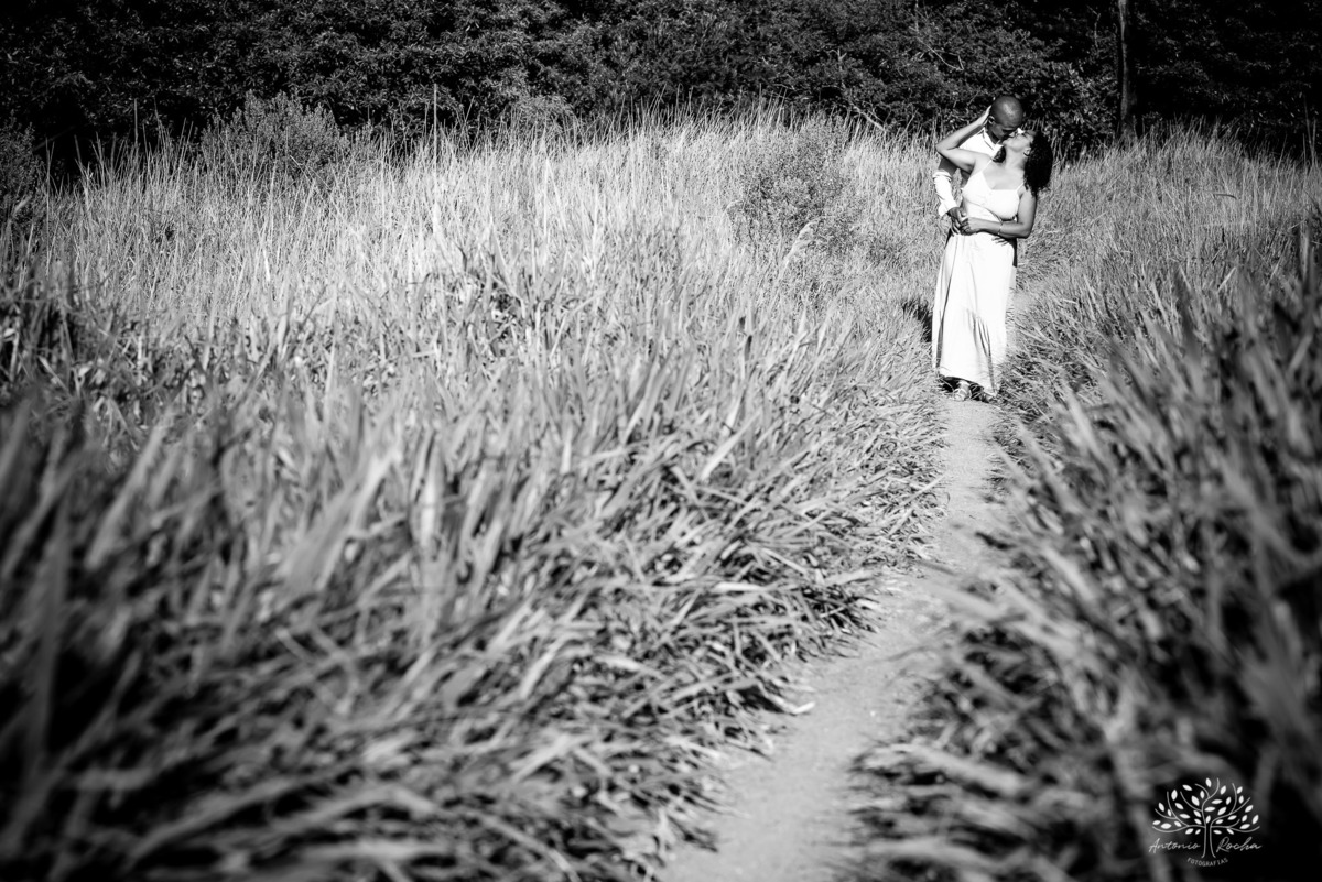 Luciane e Pablo - Casamento - Ensaio ao Ar Livre - Pedreira do Capão do Leão - Barragem Santa Bárbara - Amor Verdadeiro - Pelotas - RS - Antonio Rocha Fotografias - @antoniorochafotografias