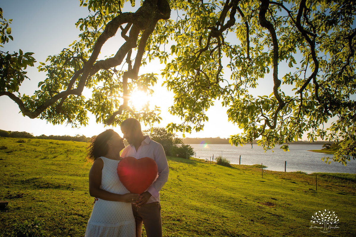 Luciane e Pablo - Casamento - Ensaio ao Ar Livre - Pedreira do Capão do Leão - Barragem Santa Bárbara - Amor Verdadeiro - Pelotas - RS - Antonio Rocha Fotografias - @antoniorochafotografias