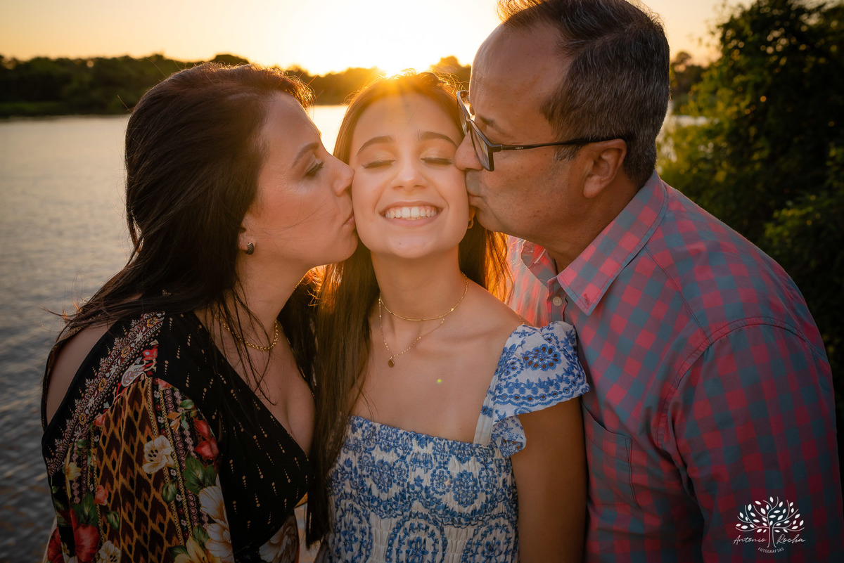 Laura - 15 Anos - Laranjal - Clube Caça e Pesca - Energia - Vibe - Debutante - Aniversário - Satolep - Pelotas - RS - Antonio Rocha Fotografias - @antoniorochafotografias
