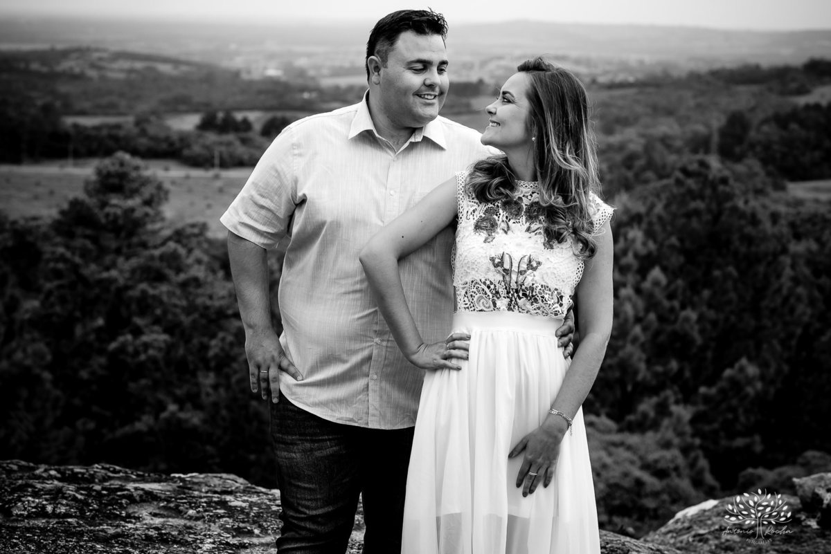 Silvana e Raul - Casamento - Matrimônio - Ensaio Externo - Ensaio Pré-Casamento - Parque Stone Land - Casal Feliz - Escolha Mútua - Eternos Namorados - Natureza - Dia do Sim - Troca de Alianças - Pelotas - RS - Antonio Rocha - @antoniorochafotografias