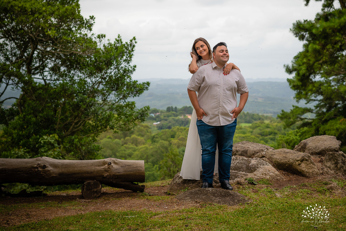 Silvana e Raul - Casamento - Matrimônio - Ensaio Externo - Ensaio Pré-Casamento - Parque Stone Land - Casal Feliz - Escolha Mútua - Eternos Namorados - Natureza - Dia do Sim - Troca de Alianças - Pelotas - RS - Antonio Rocha - @antoniorochafotografias