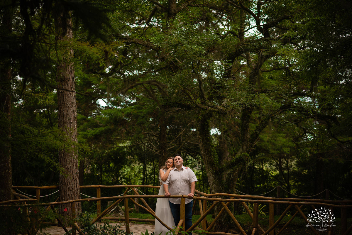 Silvana e Raul - Casamento - Matrimônio - Ensaio Externo - Ensaio Pré-Casamento - Parque Stone Land - Casal Feliz - Escolha Mútua - Eternos Namorados - Natureza - Dia do Sim - Troca de Alianças - Pelotas - RS - Antonio Rocha - @antoniorochafotografias