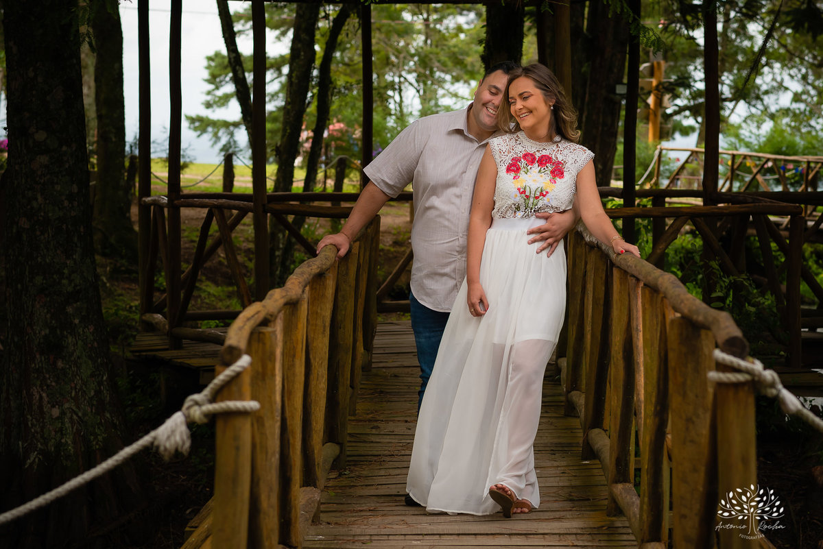 Silvana e Raul - Casamento - Matrimônio - Ensaio Externo - Ensaio Pré-Casamento - Parque Stone Land - Casal Feliz - Escolha Mútua - Eternos Namorados - Natureza - Dia do Sim - Troca de Alianças - Pelotas - RS - Antonio Rocha - @antoniorochafotografias