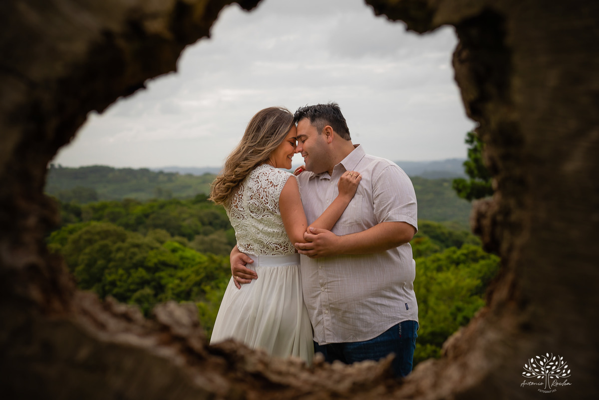 Silvana e Raul - Casamento - Matrimônio - Ensaio Externo - Ensaio Pré-Casamento - Parque Stone Land - Casal Feliz - Escolha Mútua - Eternos Namorados - Natureza - Dia do Sim - Troca de Alianças - Pelotas - RS - Antonio Rocha - @antoniorochafotografias