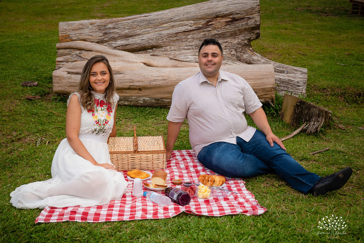 Silvana e Raul - Casamento - Matrimônio - Ensaio Externo - Ensaio Pré-Casamento - Parque Stone Land - Casal Feliz - Escolha Mútua - Eternos Namorados - Natureza - Dia do Sim - Troca de Alianças - Pelotas - RS - Antonio Rocha - @antoniorochafotografias