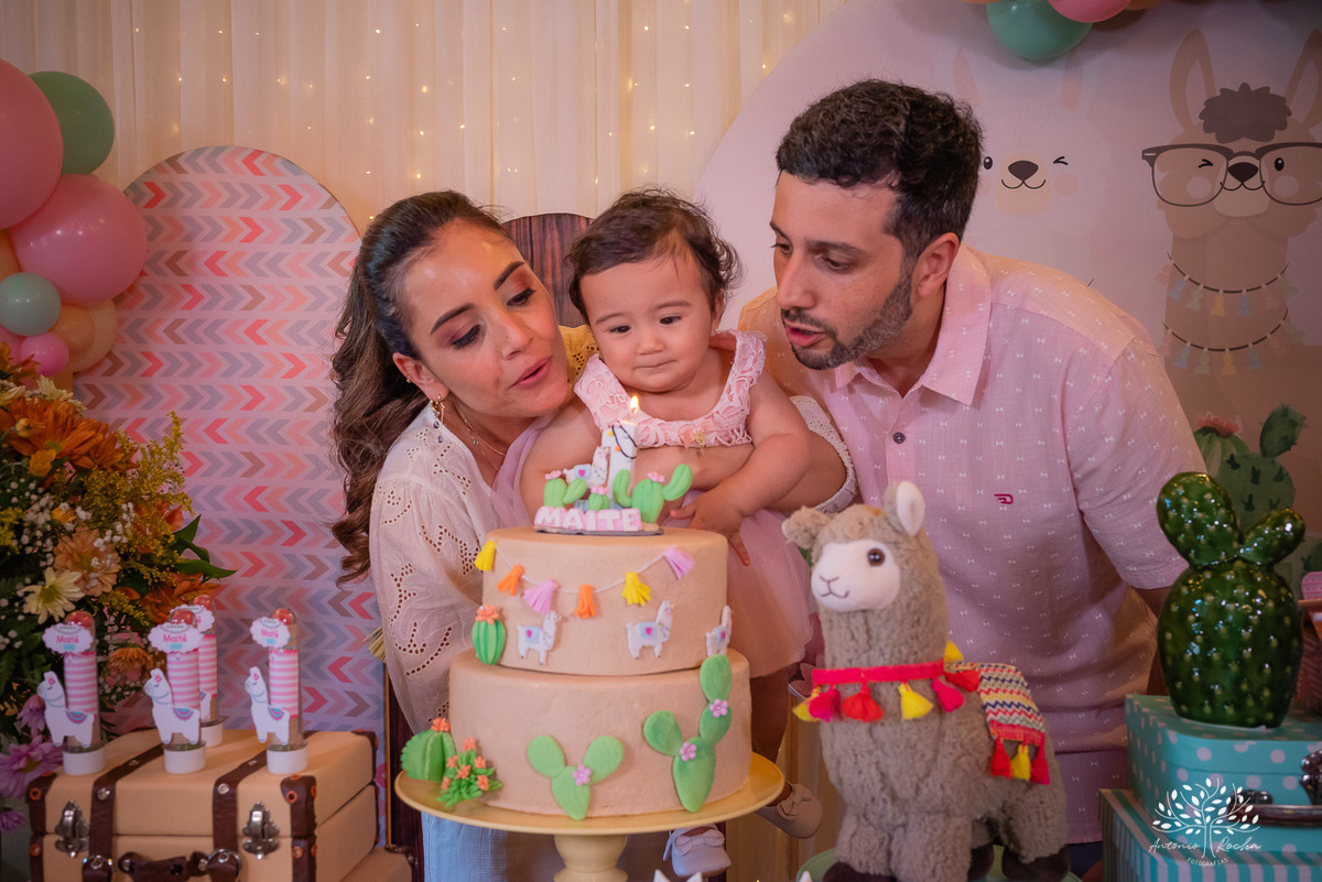 Maitê - Primeiro Aninho - 1 ano - Manuela - Murilo - Felicidade - Quinta Dom Manuel Festa Lhama- Festa Infantil - Hora de Soprar a Velinha - Parabéns - Pelotas - RS - Antonio Rocha - @antoniorochafotografias