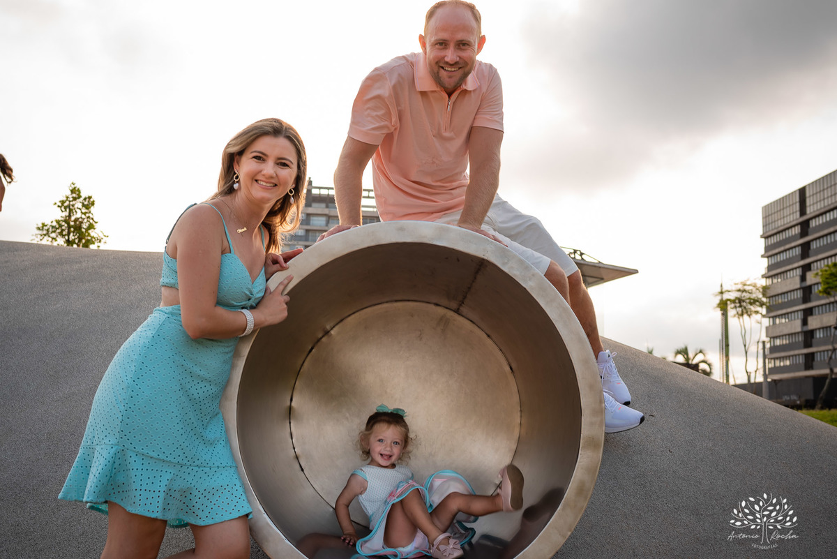 Manuela – Manu 2 Anos – Ensaio Lindo – Ensaio Família – Parque Una – Diversão – Amor – Família – Experiência – Vida – Felicidade – Aprendizado – Açai – Foto Premiada – Prime Foto Association – Fotografia de Família – Infantil – Antonio Rocha Fotografias