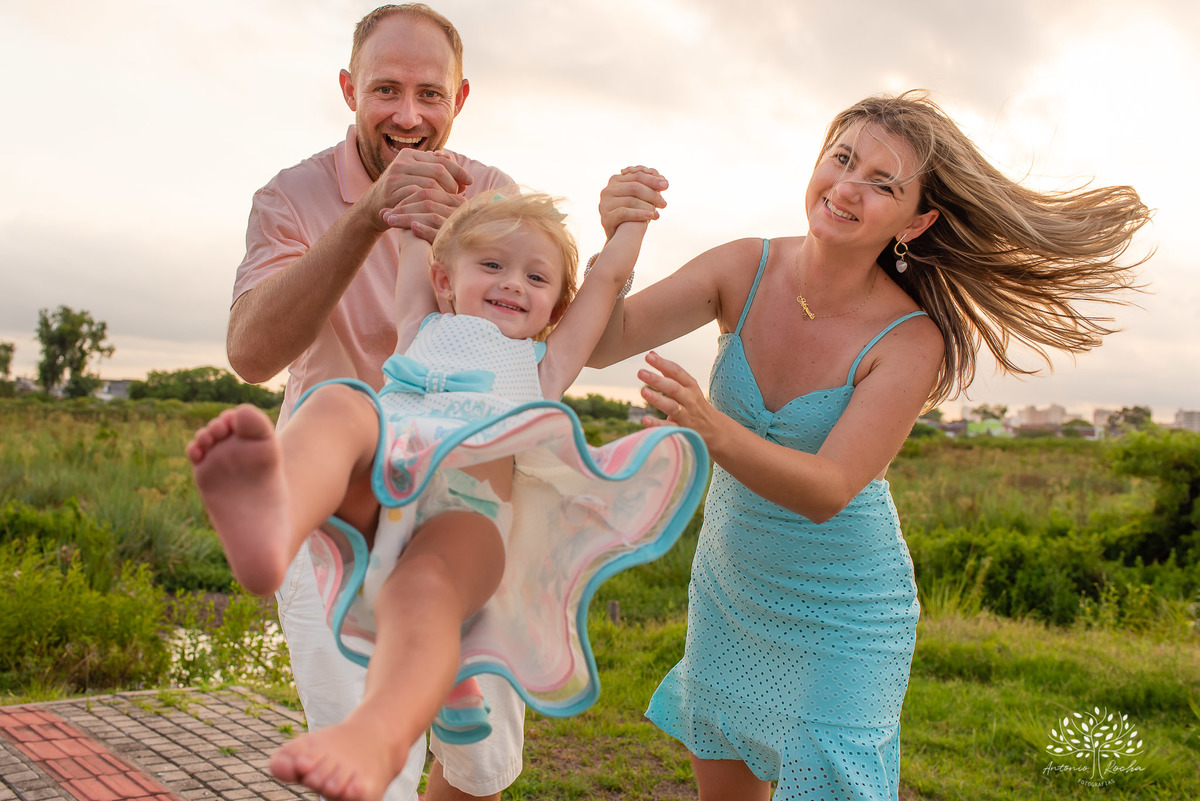 Manuela – Manu 2 Anos – Ensaio Lindo – Ensaio Família – Parque Una – Diversão – Amor – Família – Experiência – Vida – Felicidade – Aprendizado – Açai – Foto Premiada – Prime Foto Association – Fotografia de Família – Infantil – Antonio Rocha Fotografias