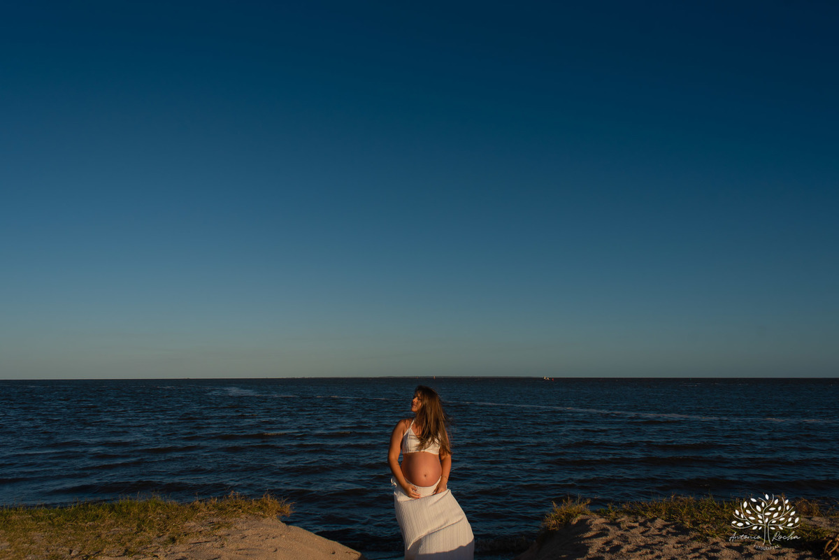 Ensaio Gestação do Joaquim – Luísa e Francisco – Joaquim – Las Acácias – Laranjal – Ensaio Gestante – Gestante – Amor – Transbordar – Mãe – Vida – Família – Fotografia de Família – Antonio Rocha Fotografias – Ensaio Ao Ar Livre – Ensaio na Praia – Pelotas