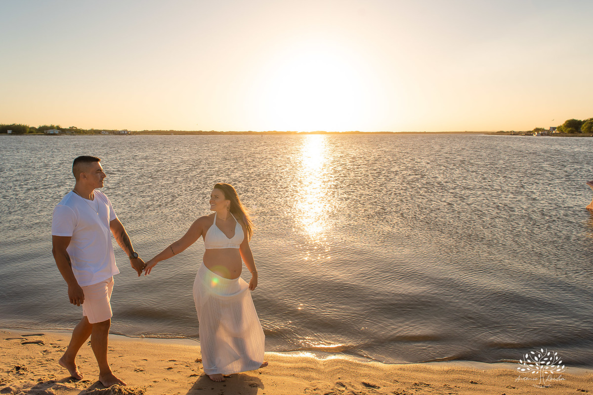 Ensaio Gestação do Joaquim – Luísa e Francisco – Joaquim – Las Acácias – Laranjal – Ensaio Gestante – Gestante – Amor – Transbordar – Mãe – Vida – Família – Fotografia de Família – Antonio Rocha Fotografias – Ensaio Ao Ar Livre – Ensaio na Praia – Pelotas