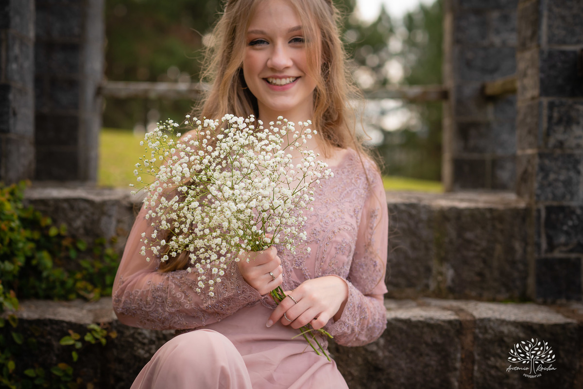 Helena – Helena 15 Anos – Ensaio – Ensaio Ar Livre – Ensaio Externa – Ensaio de 15 Anos – Quinze Anos – 15 Anos – Chácara Fiss – Linda – Família – Amigos – Tarde de Sol – Amor – Felicidade – Fotografia de Família – Antonio Rocha Fotografias – Pelotas – RS