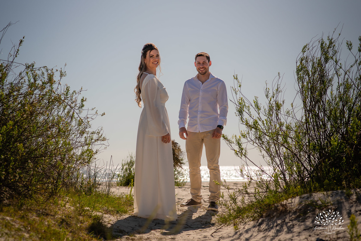 Andria e Maicon – Pré-Casamento – Ensaio – Casamento – Fotografia de Casamento – Dia de Sol – Ensaio Casal – Bênção – Felicidade – Juntos – Casal – Rio Grande – RS – Praia – Praia da Capilha – História Juntos – Pôr do Sol – Antonio Rocha Fotografias – Pel