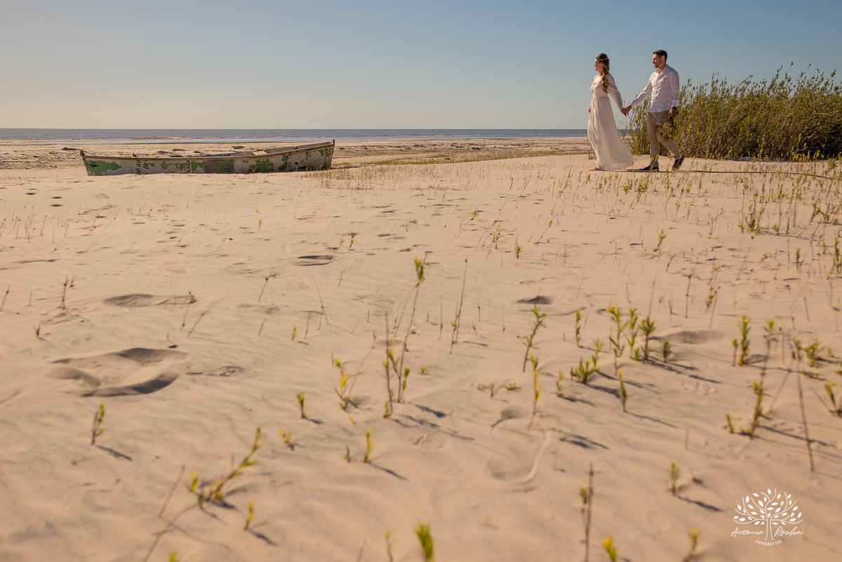 Andria e Maicon – Pré-Casamento – Ensaio – Casamento – Fotografia de Casamento – Dia de Sol – Ensaio Casal – Bênção – Felicidade – Juntos – Casal – Rio Grande – RS – Praia – Praia da Capilha – História Juntos – Pôr do Sol – Antonio Rocha Fotografias – Pel