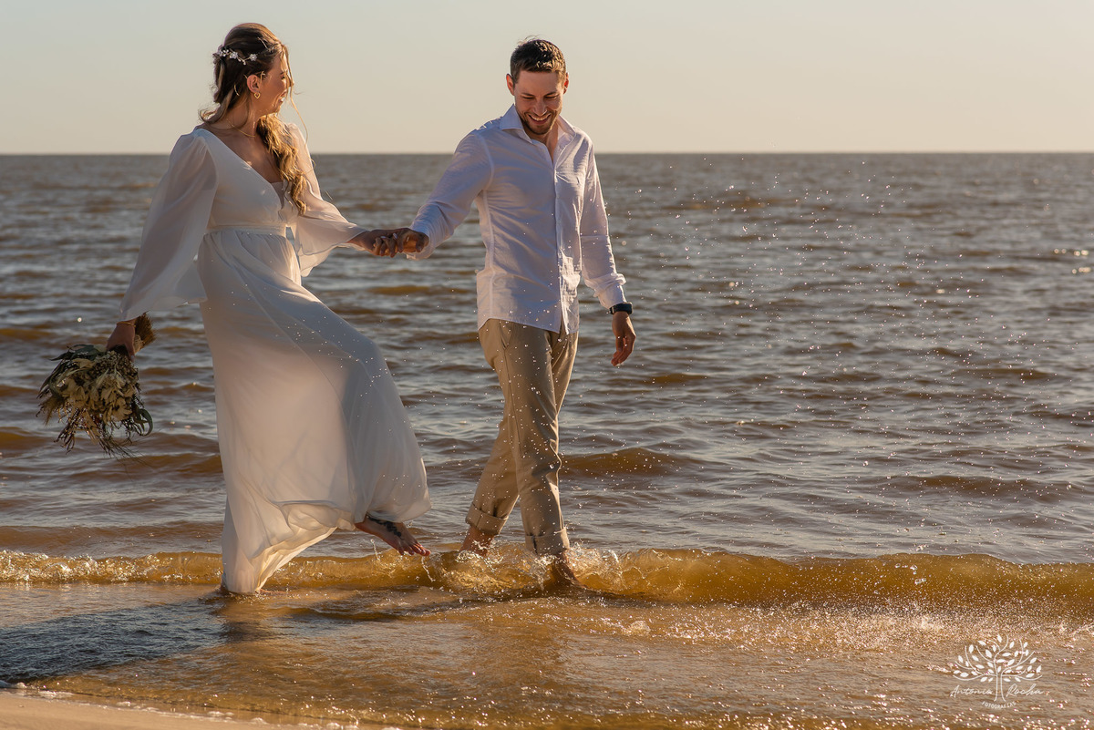 Andria e Maicon – Pré-Casamento – Ensaio – Casamento – Fotografia de Casamento – Dia de Sol – Ensaio Casal – Bênção – Felicidade – Juntos – Casal – Rio Grande – RS – Praia – Praia da Capilha – História Juntos – Pôr do Sol – Antonio Rocha Fotografias – Pel