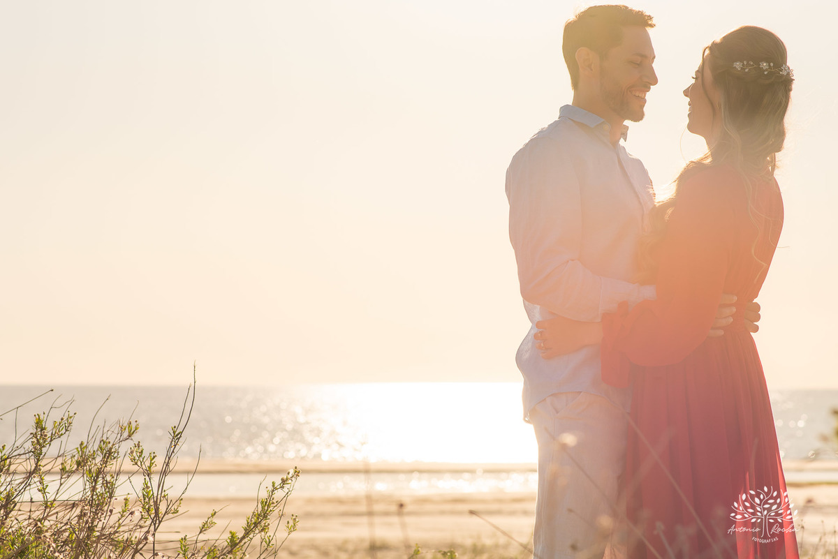 Andria e Maicon – Pré-Casamento – Ensaio – Casamento – Fotografia de Casamento – Dia de Sol – Ensaio Casal – Bênção – Felicidade – Juntos – Casal – Rio Grande – RS – Praia – Praia da Capilha – História Juntos – Pôr do Sol – Antonio Rocha Fotografias – Pel